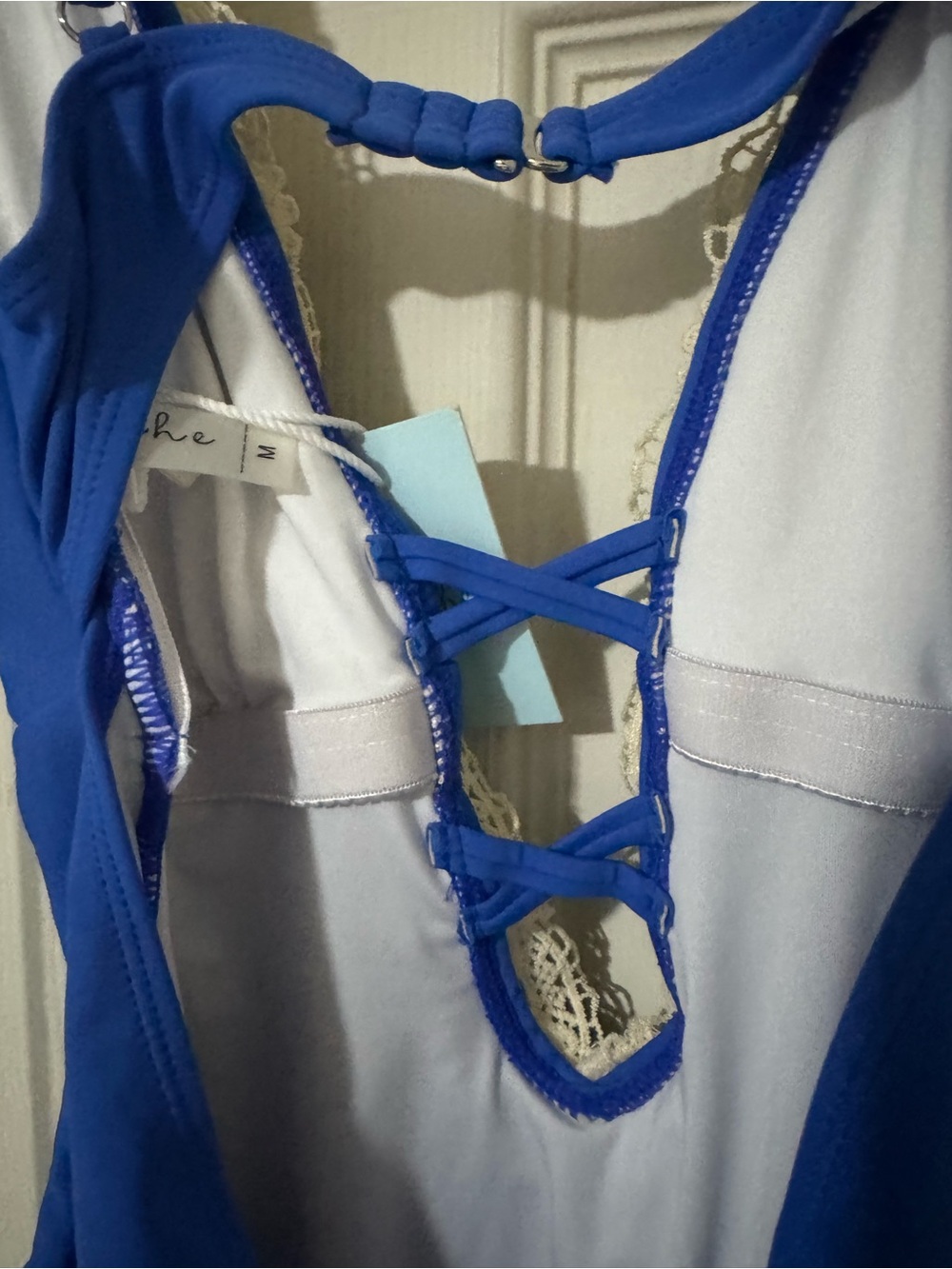 Bathing suits - Picture 6 of 16